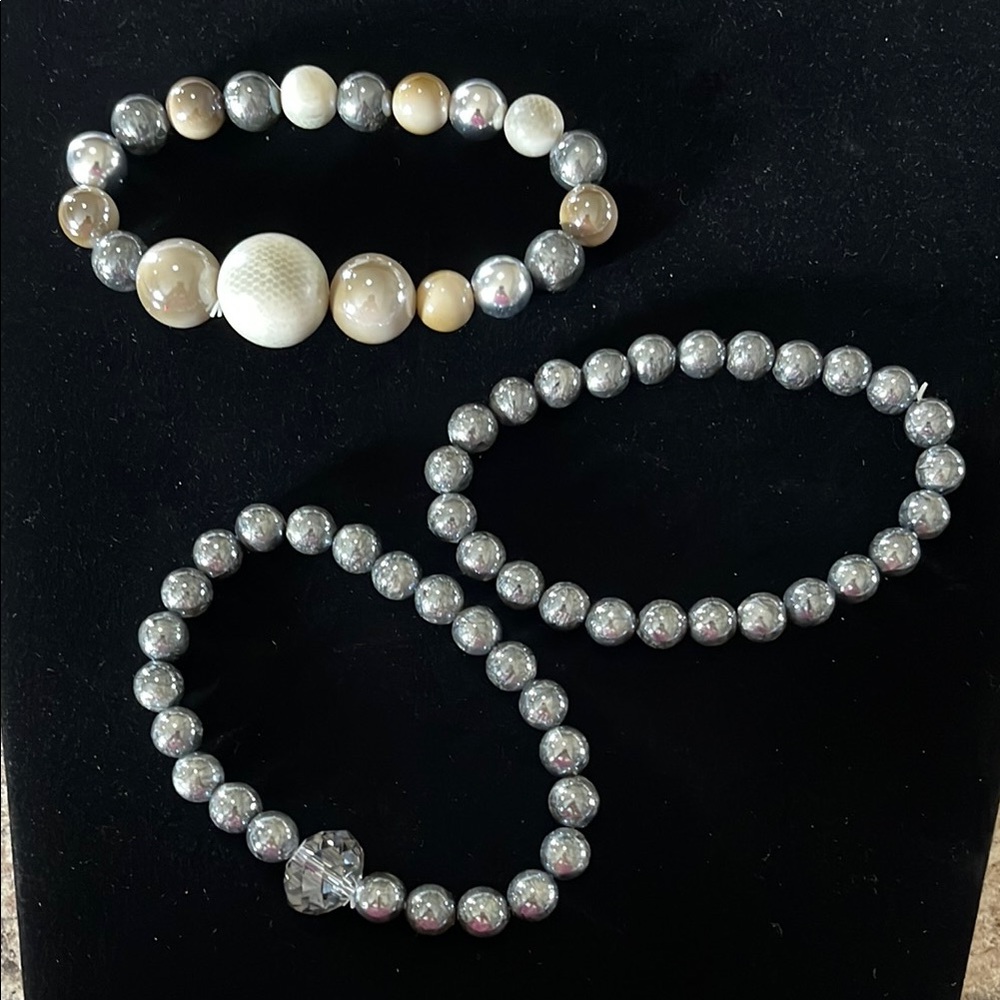 Elegant Silver and Cream Beaded Bracelet Set